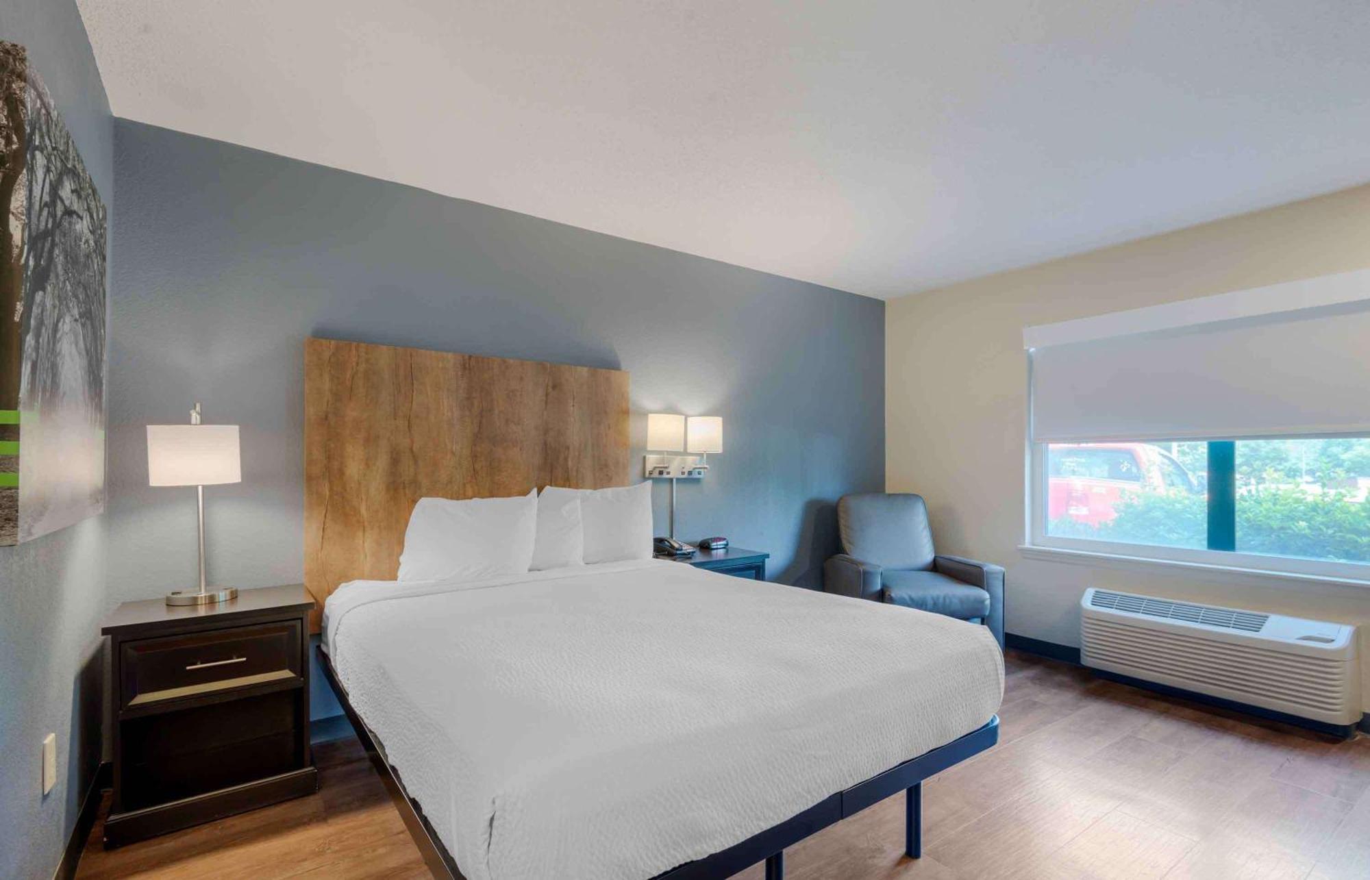 Extended Stay America Suites - Charlotte - University Place Екстер'єр фото