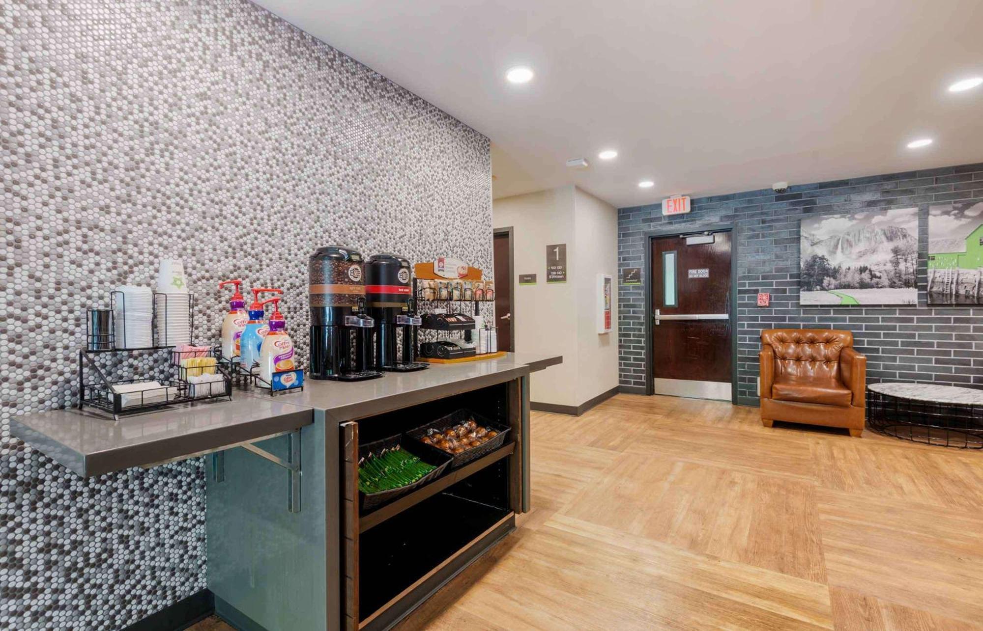 Extended Stay America Suites - Charlotte - University Place Екстер'єр фото