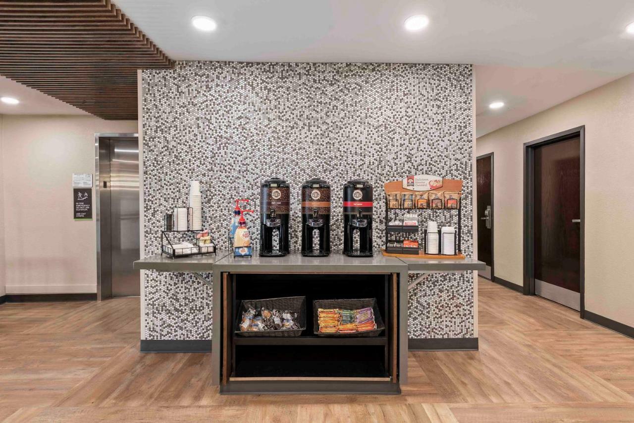 Extended Stay America Suites - Charlotte - University Place Екстер'єр фото